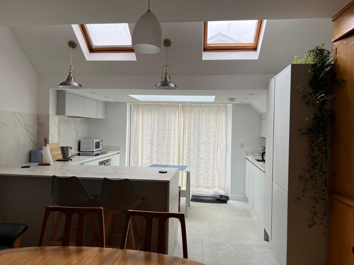300m To Fitzwilliam Museum 3 En-suites Double Bedroom Victoria House