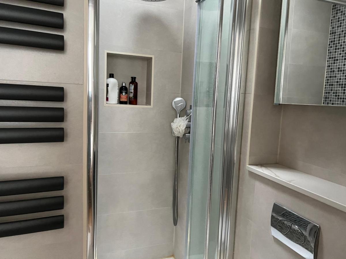 300m To Fitzwilliam Museum 3 En-suites Double Bedroom Victoria House *