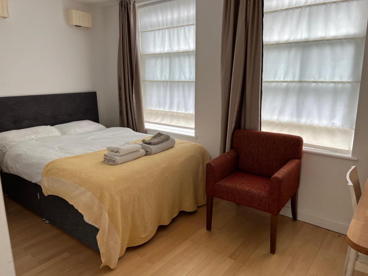 Villa 300m To Fitzwilliam Museum 3 En-suites Double Bedroom Victoria House Cambridge (Cambridgeshire)