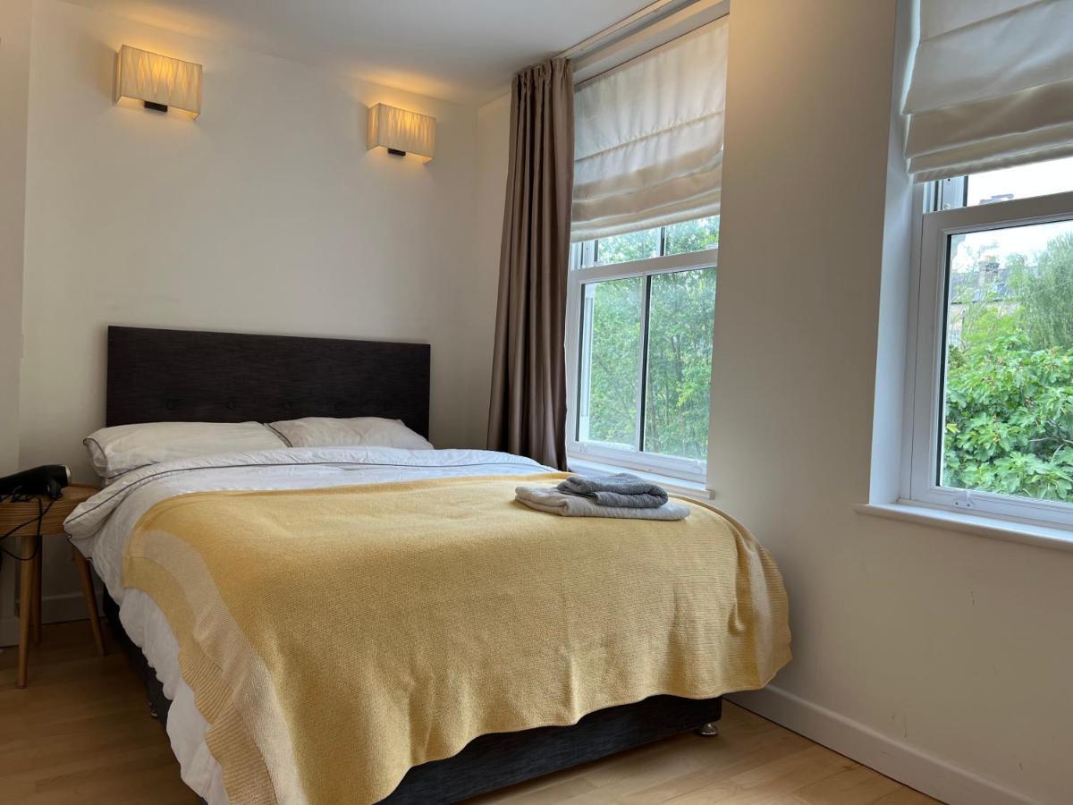 300m To Fitzwilliam Museum 3 En-suites Double Bedroom Victoria House * Cambridge (Cambridgeshire)
