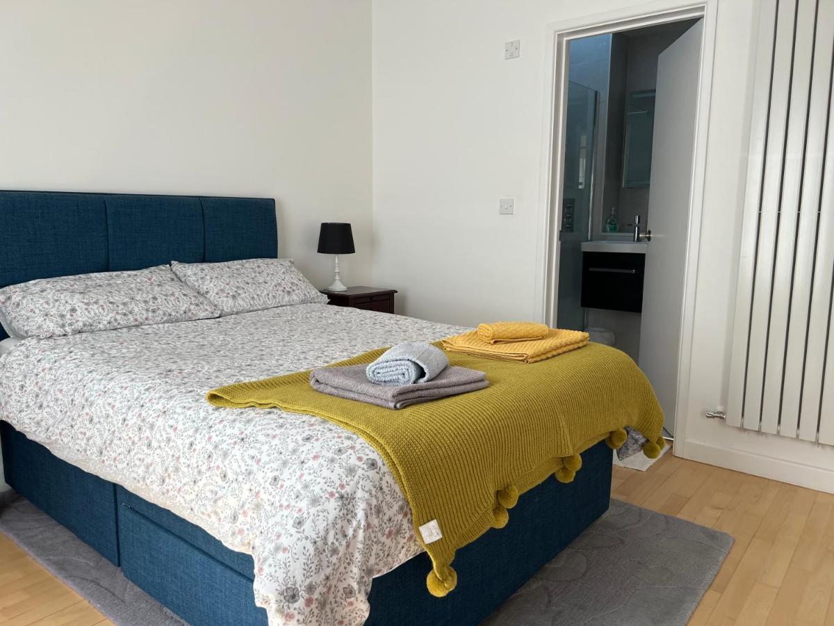 300m To Fitzwilliam Museum 3 En-suites Double Bedroom Victoria House * Cambridge (Cambridgeshire)